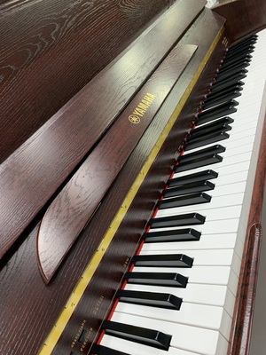 پیانو دیجیتال طرح آکوستیک مدل P-125